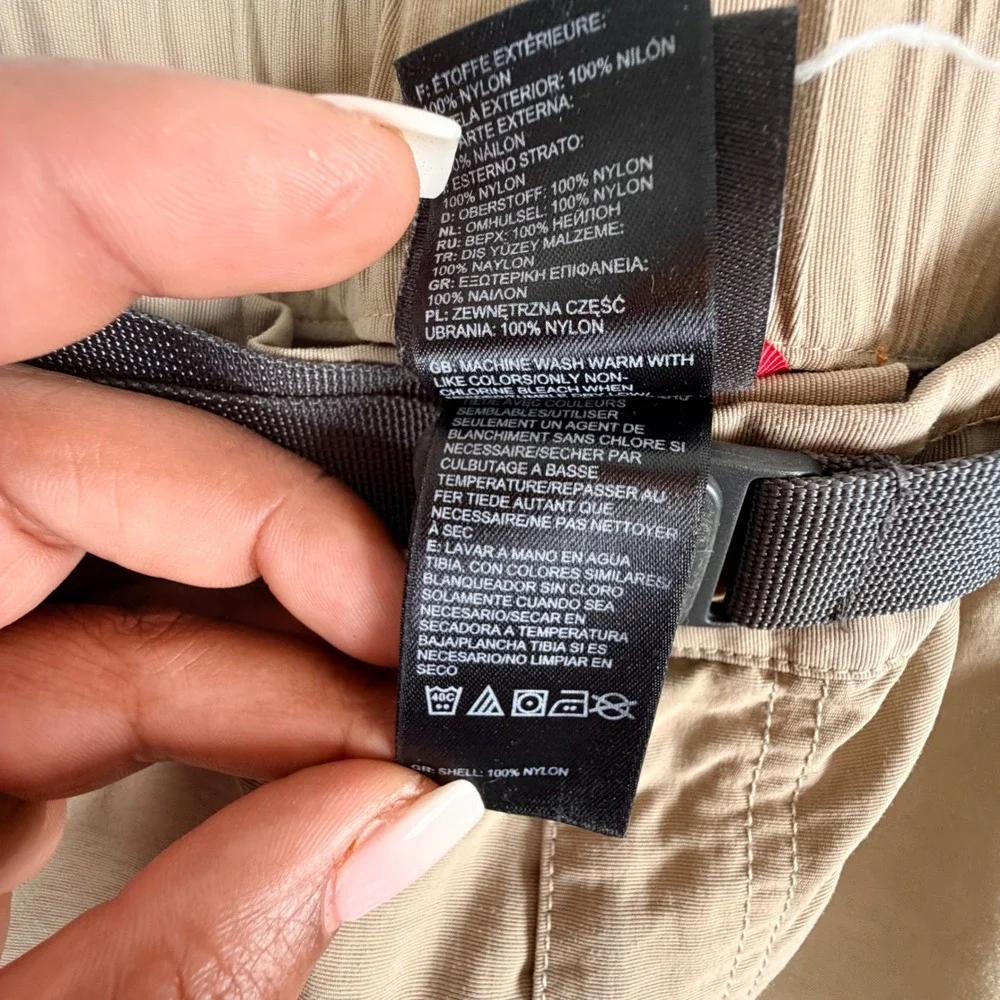 The North Face Mens Convertible Hiking Pants Khaki Tan Zip Off Cargo 40x30